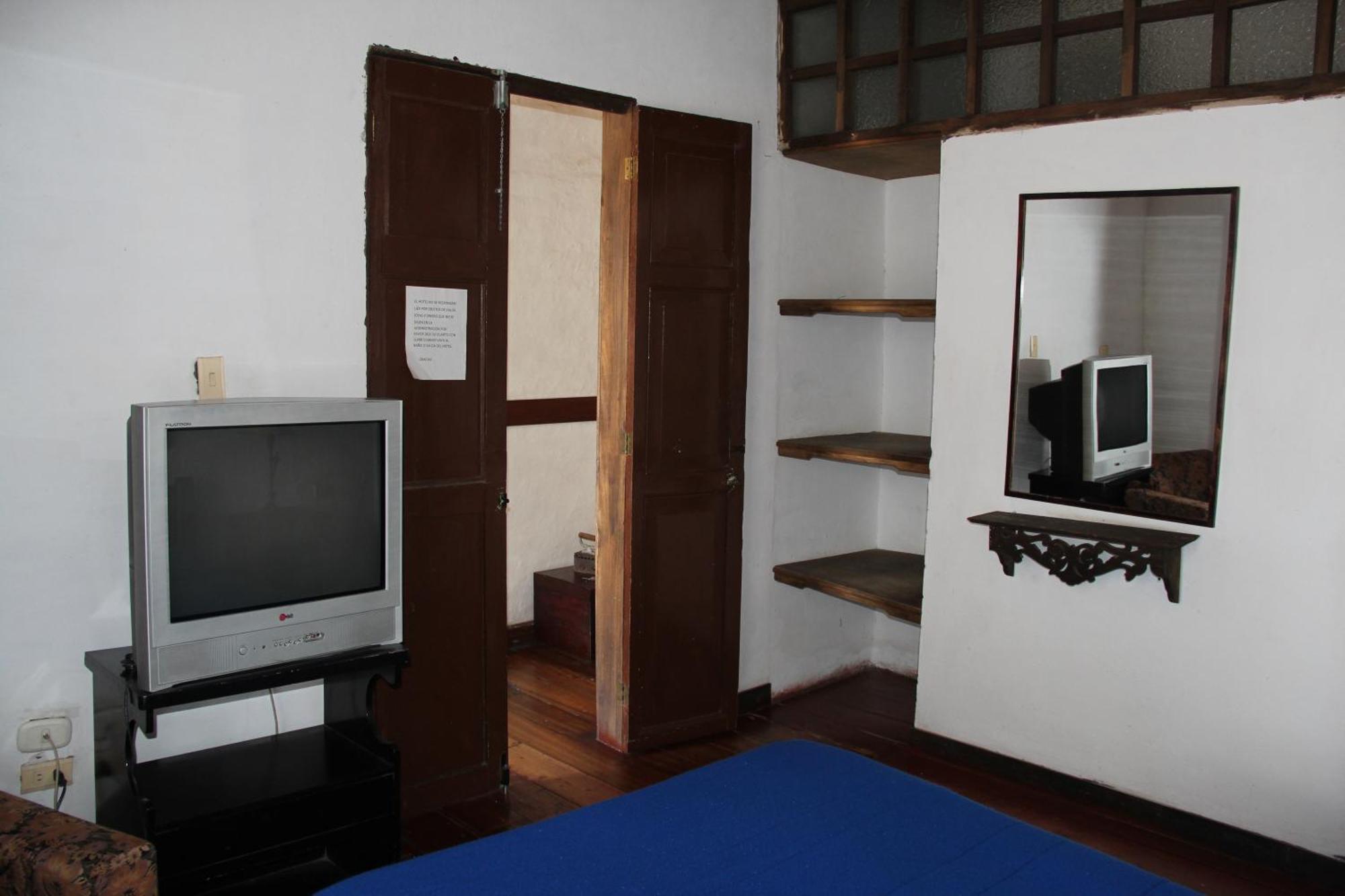 Hotel Colonial - Salamina Caldas Szoba fotó